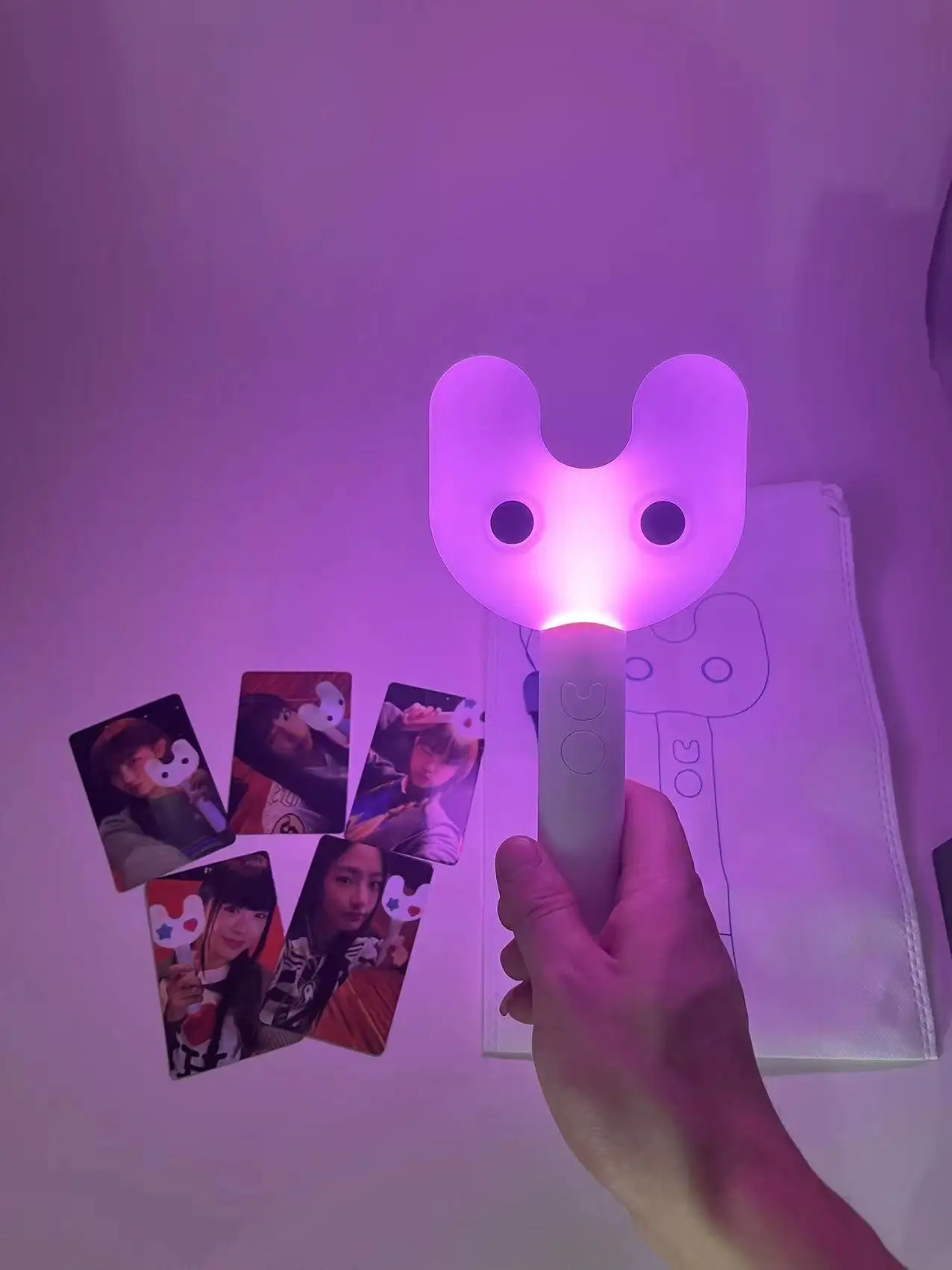 

KPOP New Support Stick Jeans Support Iight With Small Card Support Iight Support Stick Fan Concert Surrounding Same Model