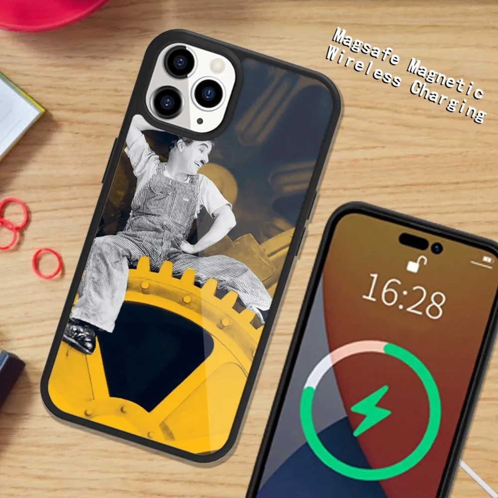 Магнитный чехол для iPhone 15 14 13 12 11 Plus Pro Max с беспроводной зарядкой