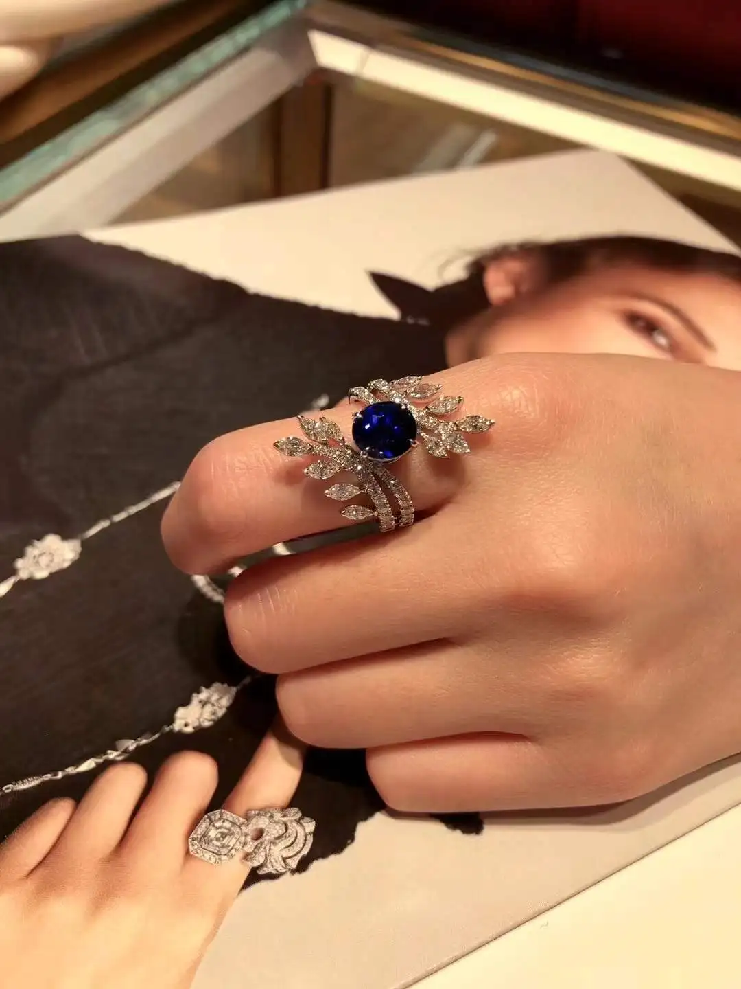 

Classic Imported Sapphire Ring S925 Silver Senior Color Treasure Ring Temperament European and American Style Female Ring