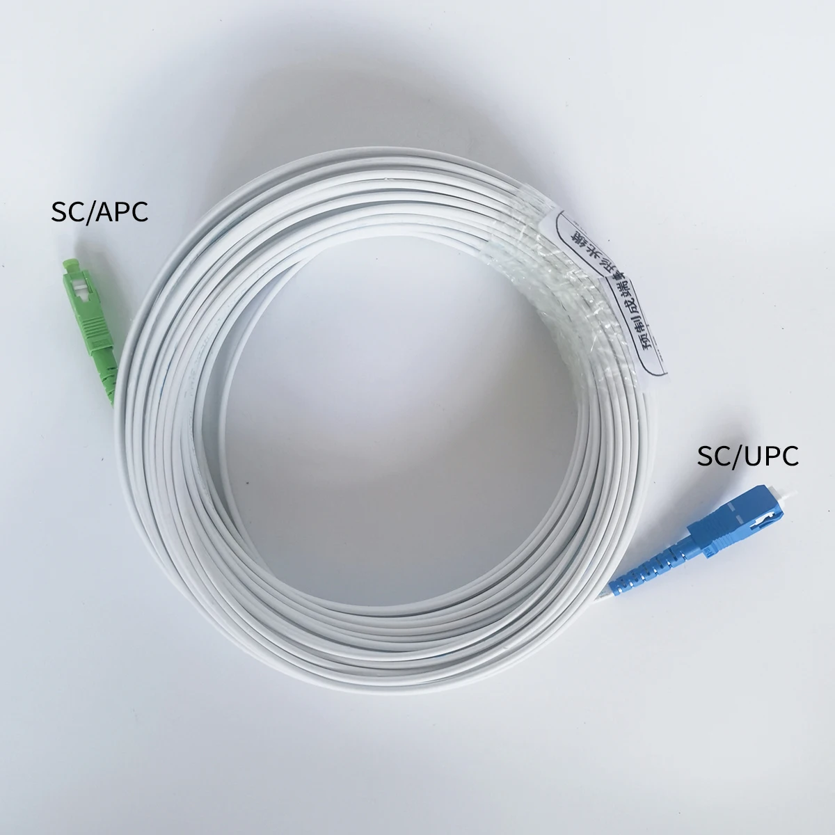 Оптоволоконный патч-корд SC/APC-SC/UPC для использования в помещении FTTH10M-25M