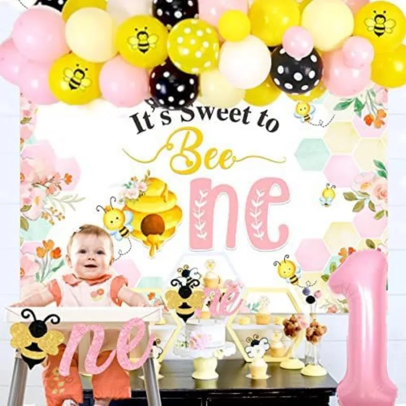 Комплект гирлянд из воздушных шаров-сюрпризов украшения на первый день рождения