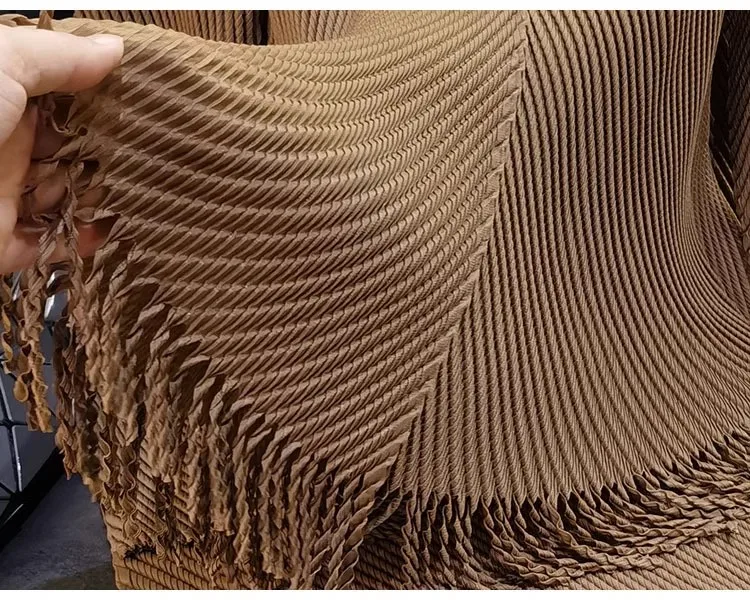 Miyake плиссированный костюм с кисточками из 2 предметов юбкой женский длинными