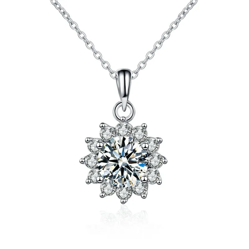 

1 Carat Round Brilliant Cut D Color Moissanite Pendant Necklace Silver 925 Moissanite Diamond Test Past White Gemstone Necklace