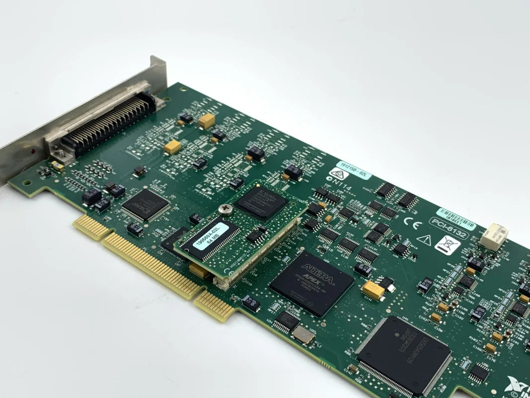 Карта NI DAQ National Instruments PCI-6132, 4-канальный 14-битный аналоговый вход с одновременной записью, НОВИНКА (art.: 3920dcc0261cf) - 3920dcc0261cf