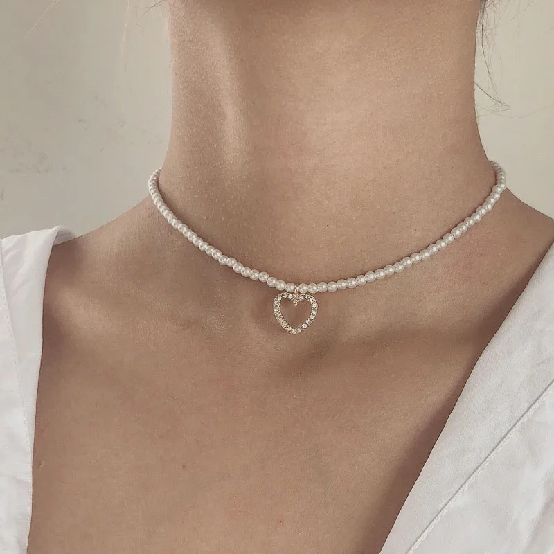 

New Sweet Heart Pendant Necklace Women Jewelry Necklace Simple Design Small Simulated Pearls Bracelet with Delicate Jewelry Gift