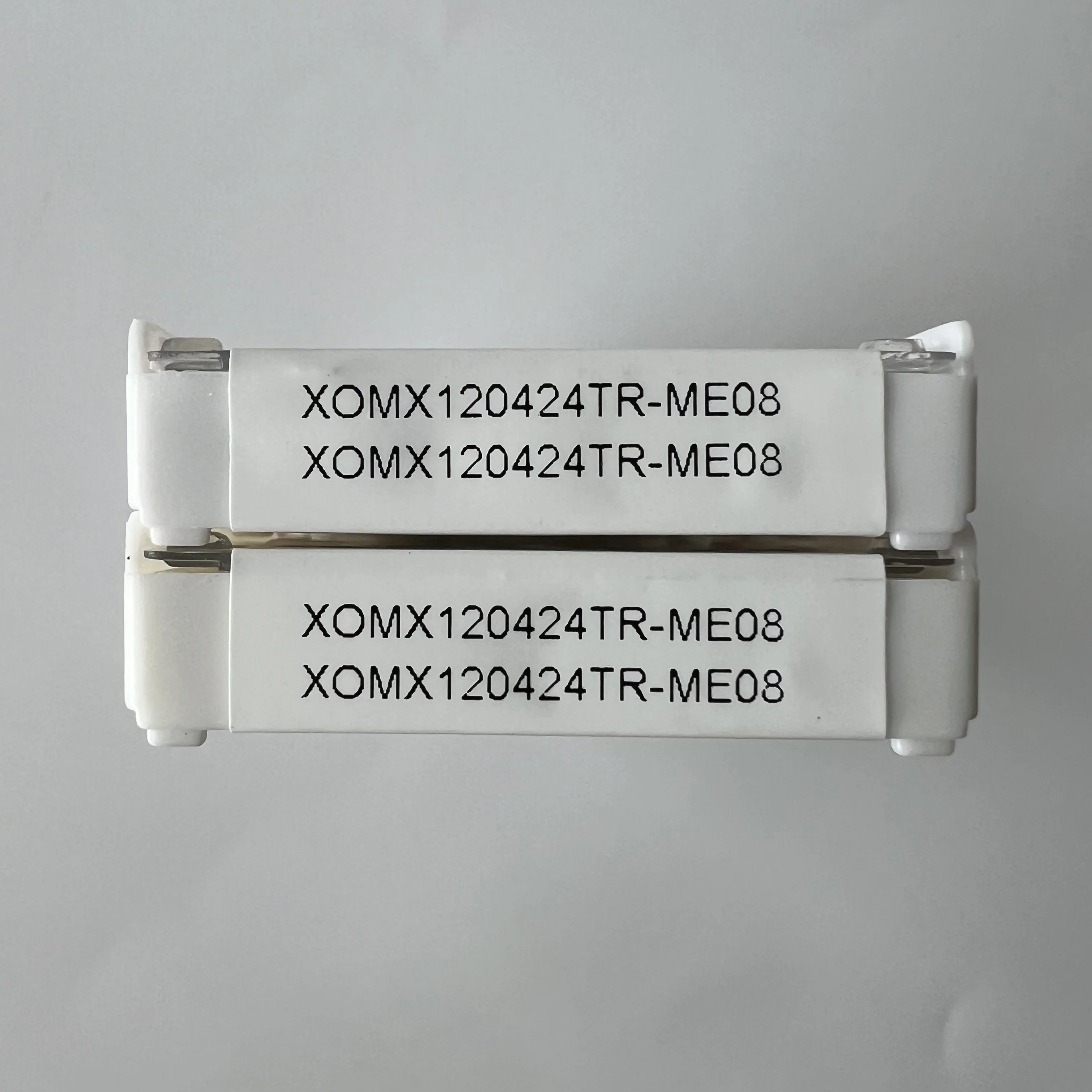 Фото Швеция XOMX120424TR-ME08 F40M/XOMX120431TR-ME08 F40M/XOMX120440TR-ME08 F40M/XOMX120440TR-ME08 T350M Качественная продукция №1