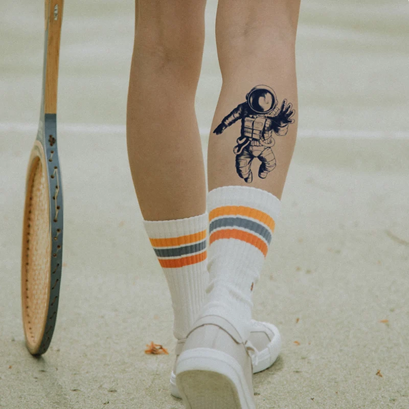 Черная водостойкая временная татуировка 1 шт. астронавт Вселенная серия