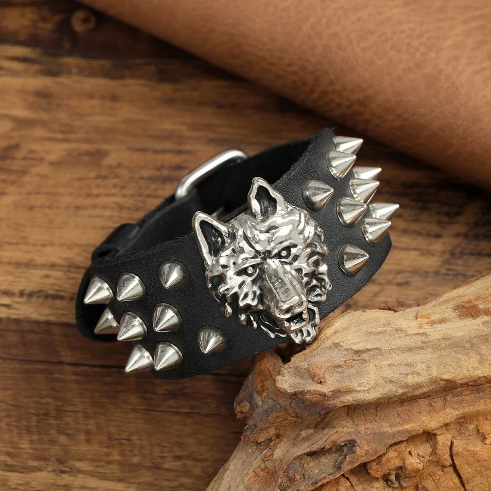 

2024 Charm Jewelry Handmade Weave Genuine Leather Wolf Head Bracelet Men Vintage Cuff Wide Leather Rivet Bracelet Pulsera Hombre