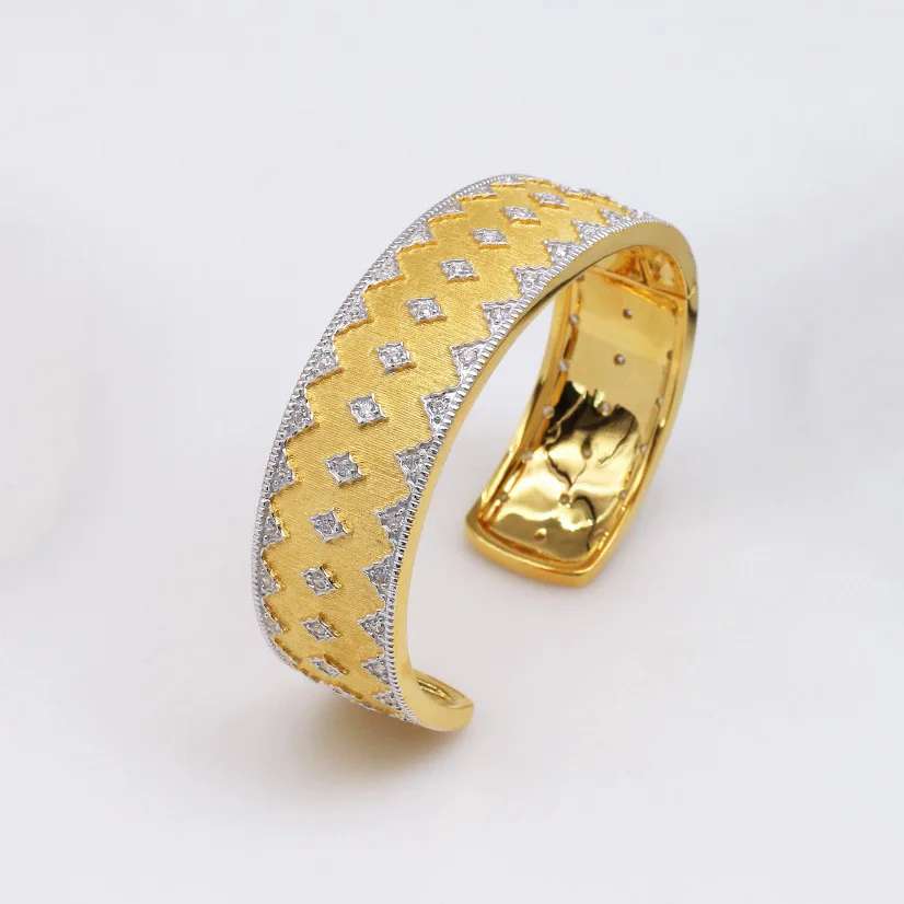 

6pcs 18K Gold Tone Renaissance Engraving Stars Hinged Open Bangle 925 Silver Silky Bezel CZ Decoration Geometry Bracelet 5437