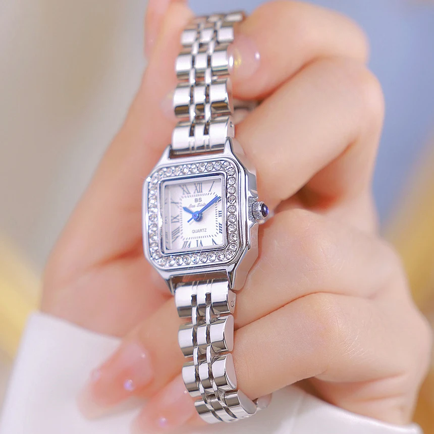 Женские наручные кварцевые часы BS