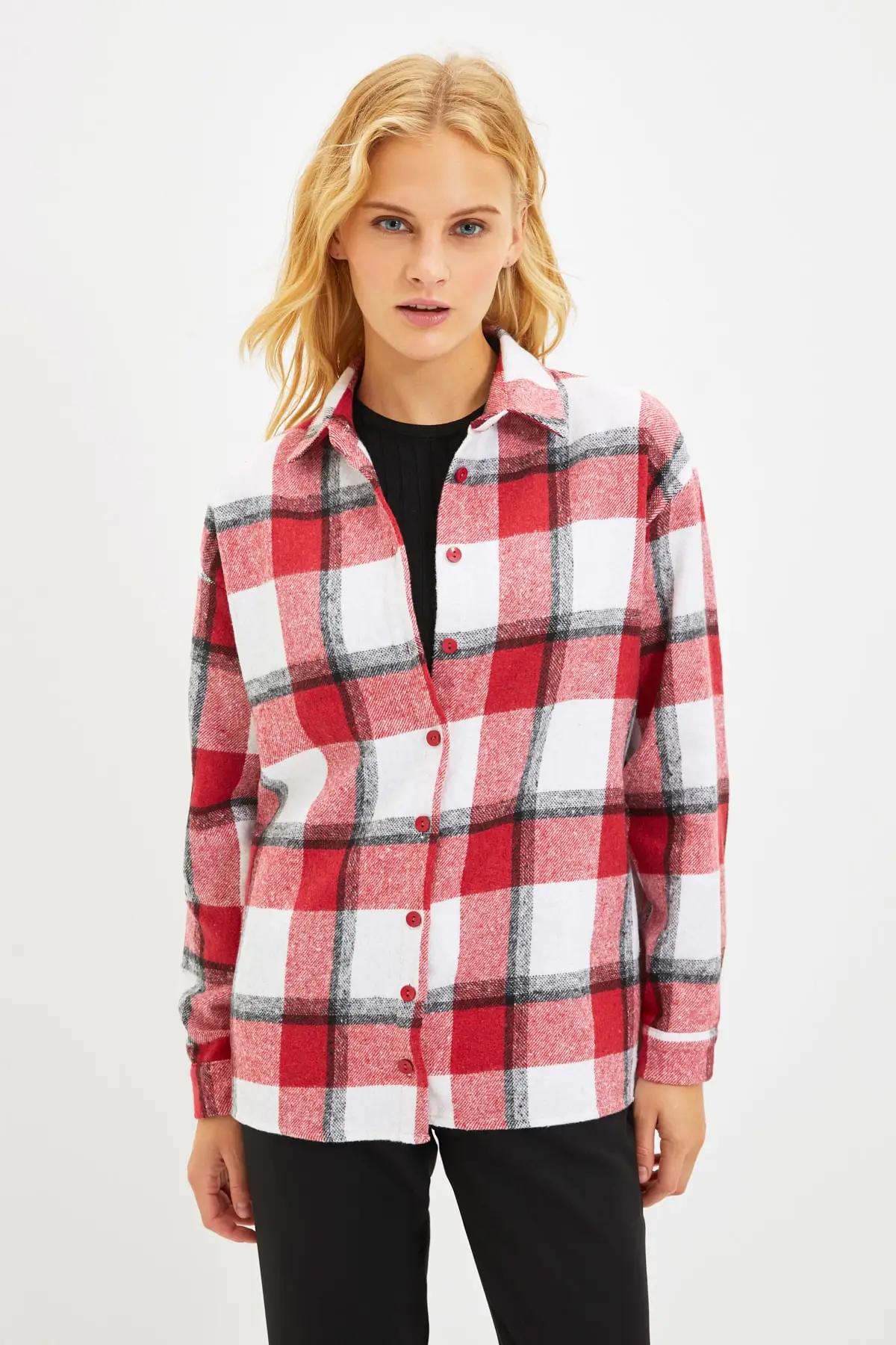 

Trendyol Plaid Shirt TWOAW22GO0576