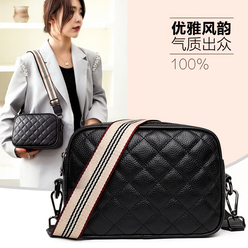 

Wide Shoulder Strap Simplicity Genuine Leather Women's Shoulder Bag 2023 New Fashion Leisure Ringer Lattice Ins Crossbody Bag