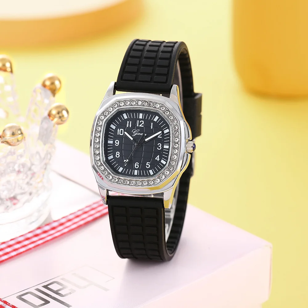 

SMVPNew Luxury Crystal Quartz Watch Women Watches Luminous Hand Wind Leather Winner Watch Digital Wristwatches Relogio Feminino