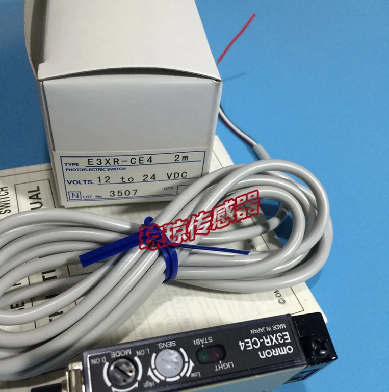 

E3XR-CE4 Fiber optic amplifier sensor