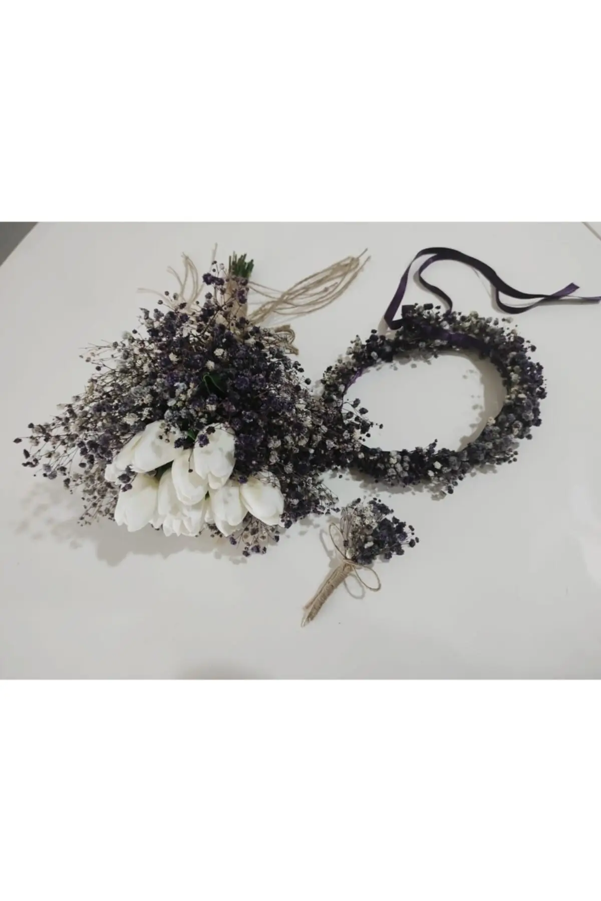 

Свадебный букет из 3 тюльпанов ручной работы для невесты