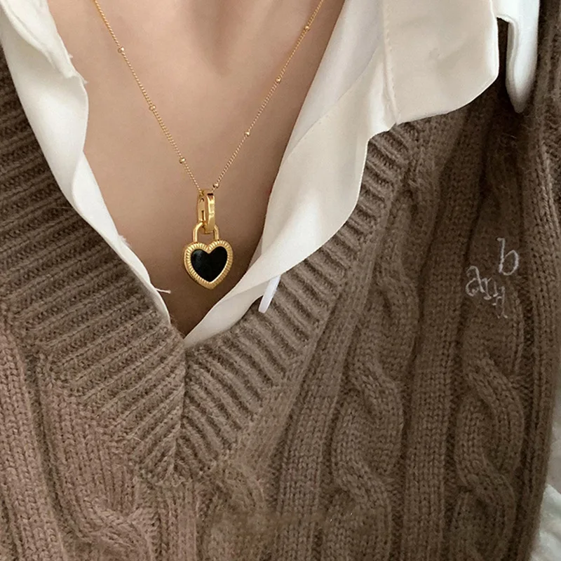

Korean Retro Double-sided Love Necklace Light Luxury Niche Design Simple Temperament All-match High-end Clavicle Chain Women