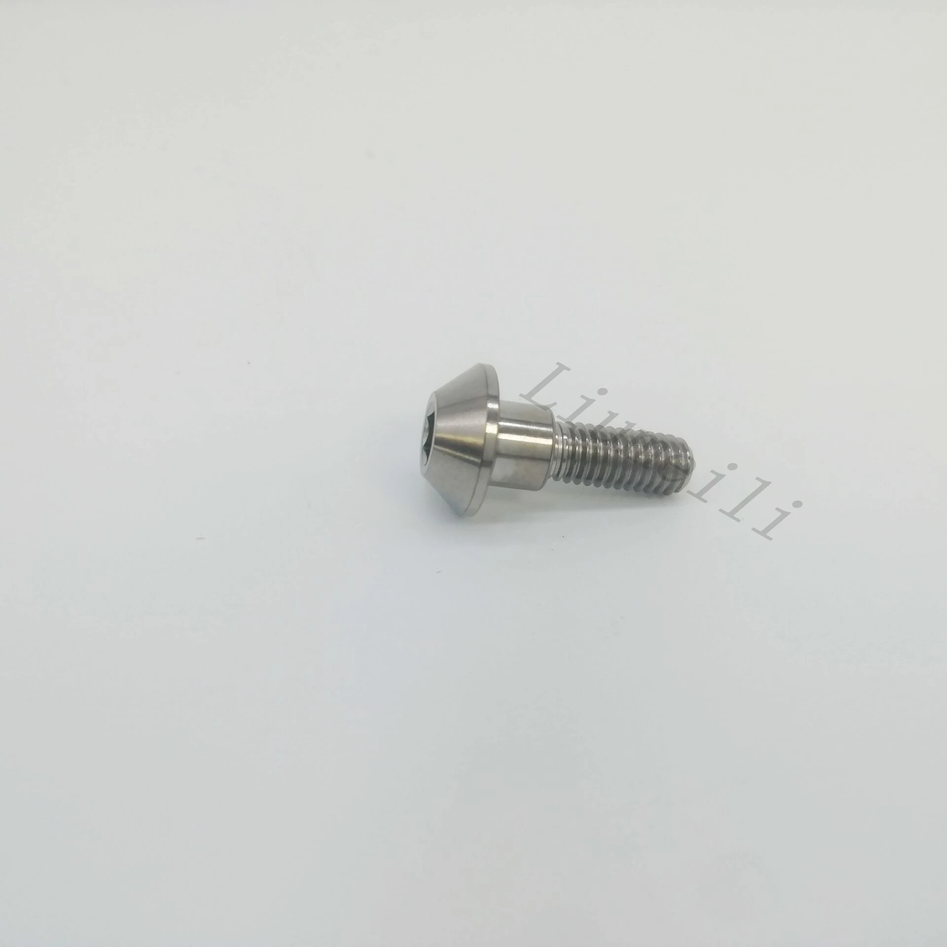 

Лиумеили титановые болты для тормозного ротора M6x20мм