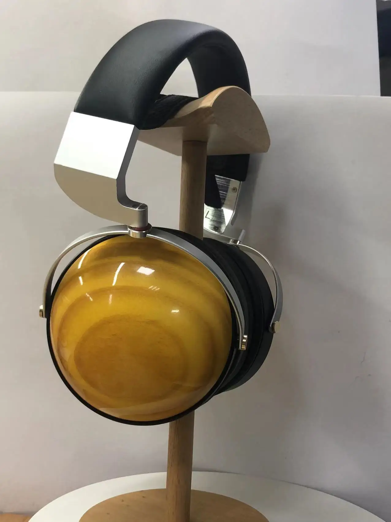 

40mm 50mm 53mm 60mm 70mm headset shell wooden shell headphone shell (without driver and cable)