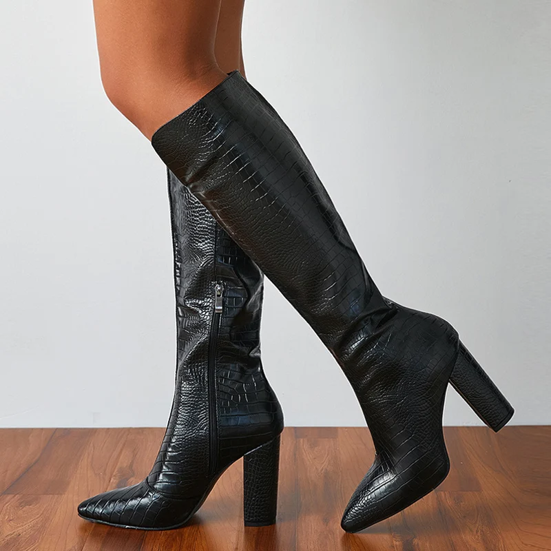 

2022 New Sexy Fashion Snake Print Leather Pointed Toe Zip Ladies Chunky Shoes Women's High Heel Side Zipper Boots