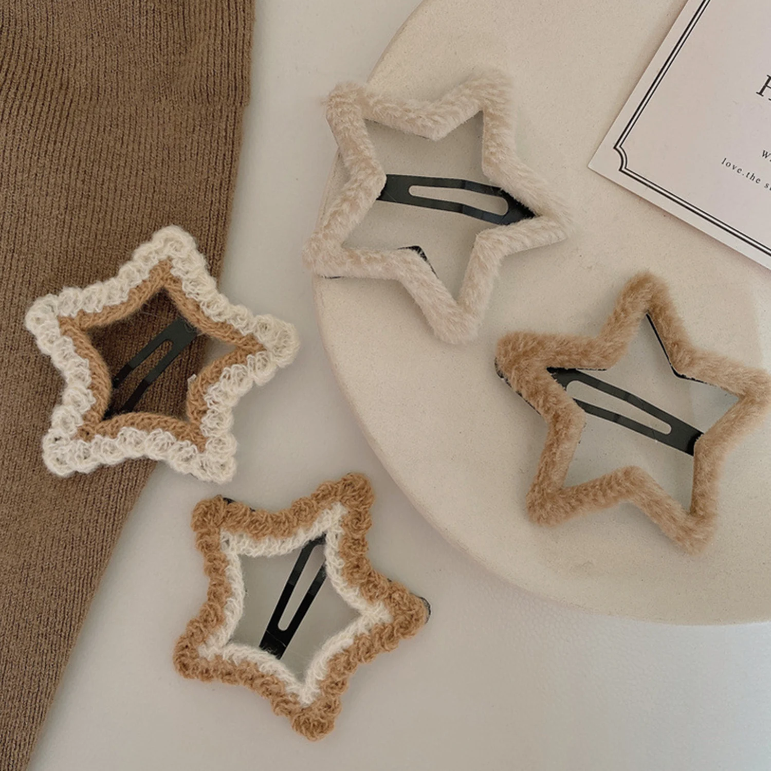 

Y2K Cute Brown Star Shape Hair Clips For Girls Women Autumn Winter Lovely Wool Hair Decorate Hairpins Plush Hair Accessories