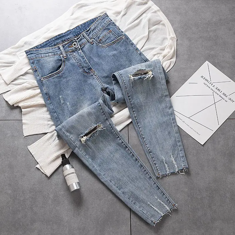 2023 Summer Thin Jeans Wool-edge Knee-knee Piercing Elastic Slimming Small Feet Pants Men's Clothing Nine-point Pants