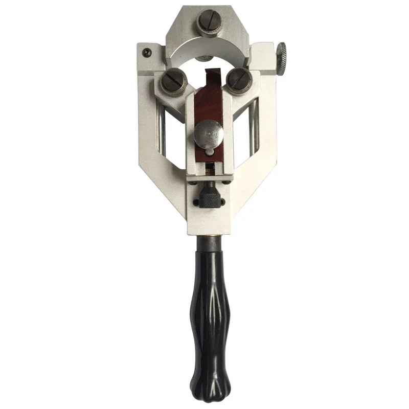 Ручной инструмент для зачистки кабеля высокого напряжения полупроводниковый