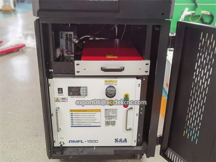 500 Вт JPT Импульсная лазерная чистящая машина 50mj Удаление металлической ржавчины