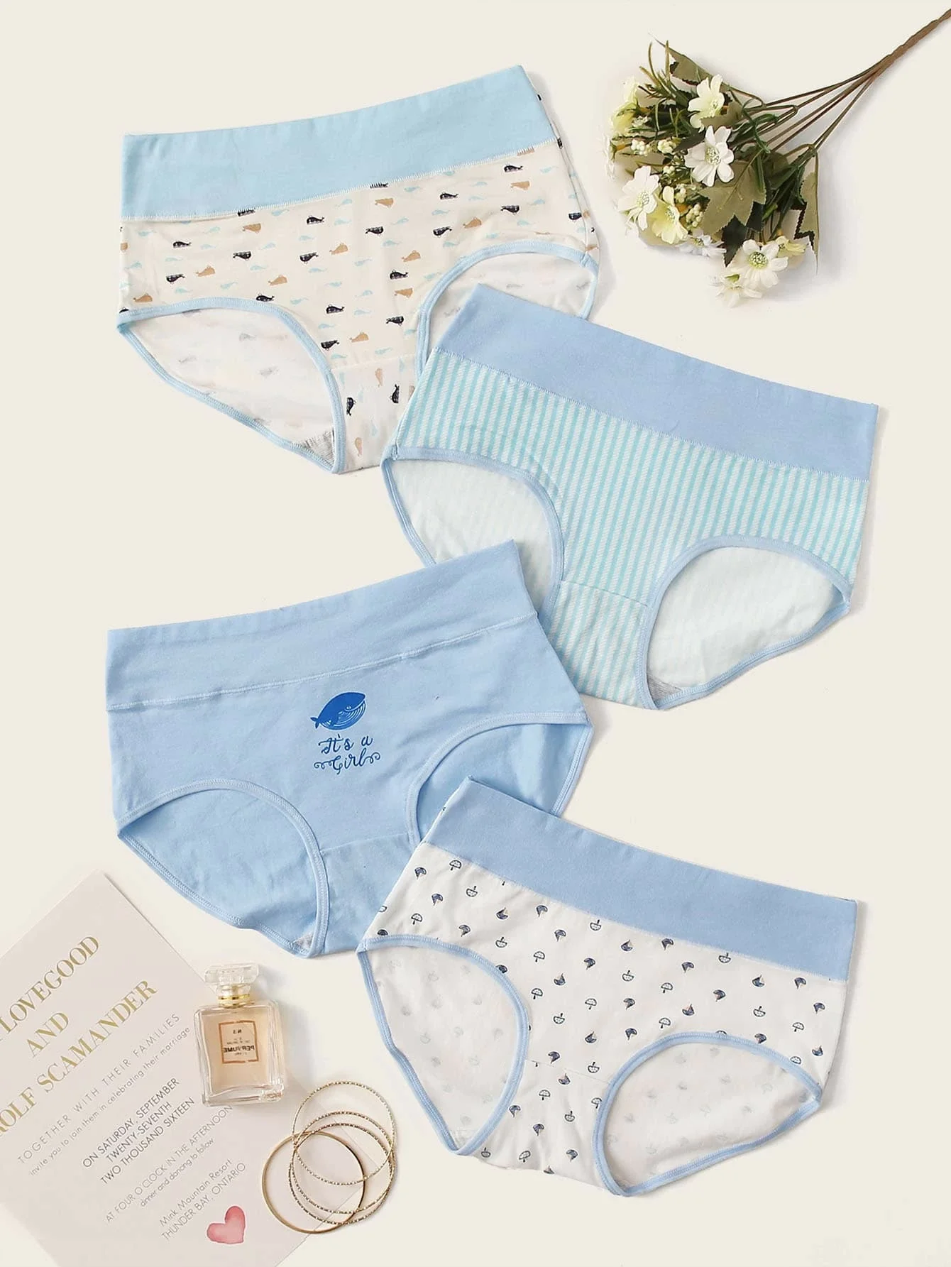 

4pack Fish & Striped Panty Set