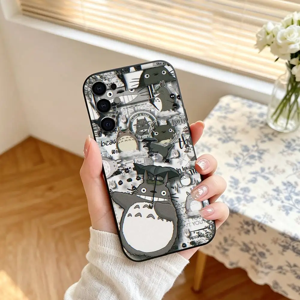 Фото Мой подарок «Мой сосед Тоторо» — чехол для телефона Samsung S25, S24, S21, S22, S23, S30, Ultra, S20, Plus, Fe, мягкий силиконовый чехол черного цвета. №2
