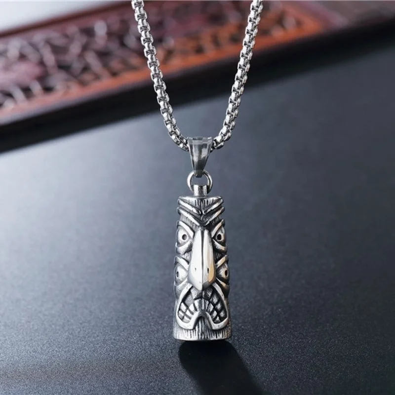 

Fashion Easter Island Stone Statue Pendant Men's Personality Street Indian style Niche Design Alloy Silver Necklace Female