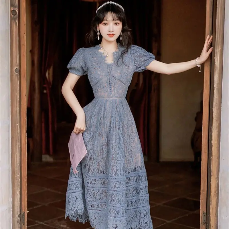 Vintage Runway Design Dress Women New Blue Puff Sleeve Lace Dress Elegant Button Waist Sexy V-Neck Summer Formal Dresses G584