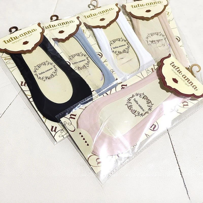 

Spring, summer and autumn lace boat women's invisible non-slip short shallow ice silk ship socks