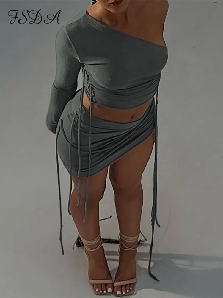 

Женский комплект из двух предметов, короткий топ с длинным рукавом и мини-юбка