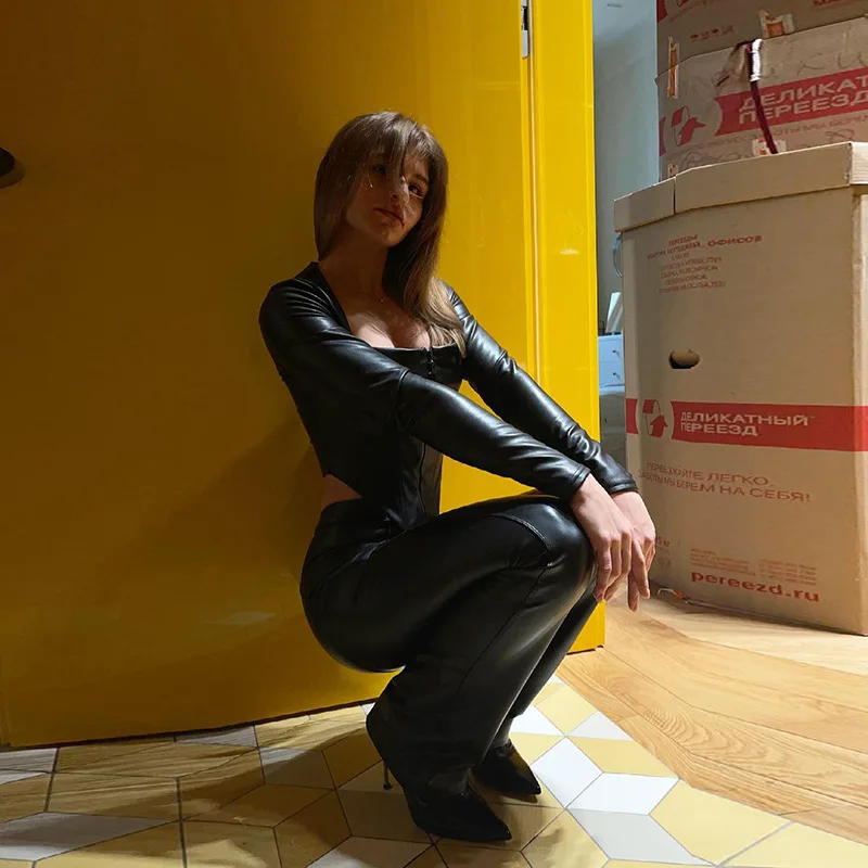 Y2k Black Faux Leather Crop Tops Women Square Neck Long Sleeve Zipper Cropped Jacket 2021 Gothic Sexy Fashion Motorcycle Clothes