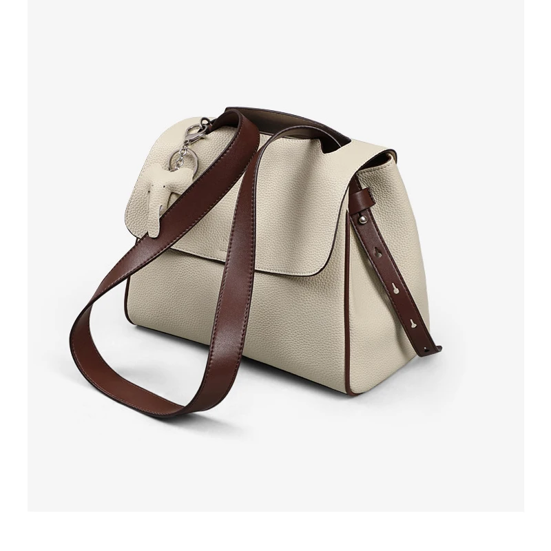 

2023 New Crossbody Tote Bag: High-end Genuine Leather, Stylish Design, Large Capacity for Women's Fashion and Versatile Use