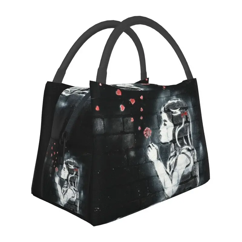 

Изолированные сумки для обеда с изображением девушки выдувания сердца Бэнкси для женщин, водонепроницаемый кулер для уличного искусства в стиле граффити, термальный Ланч-бокс для работы и пикника