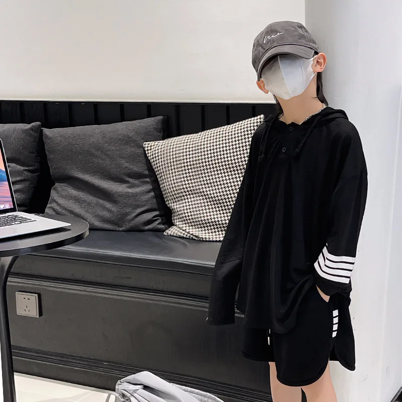 

Boys' Set 2023 Summer New Baby Fashionable Middle School Boys' Handsome and Fashionable Sun Protection Two Piece Set