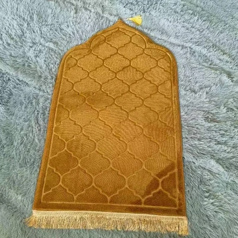 Фланелевый молитвенный коврик для мусульманской Рамадана, толстый ковер с принтом, ковер для поклонения на коленях с тиснением, нескользящий мягкий дорожный молитвенный коврик