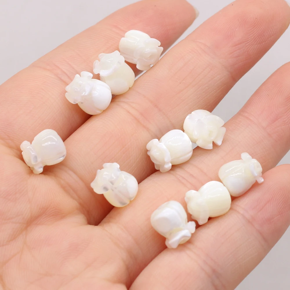 

5Pcs Natural Freshwater White Flower Bud Shell Beads Handmade Crafts DIY Necklace Bracelet Earring Accessories for Woman 8x9mm