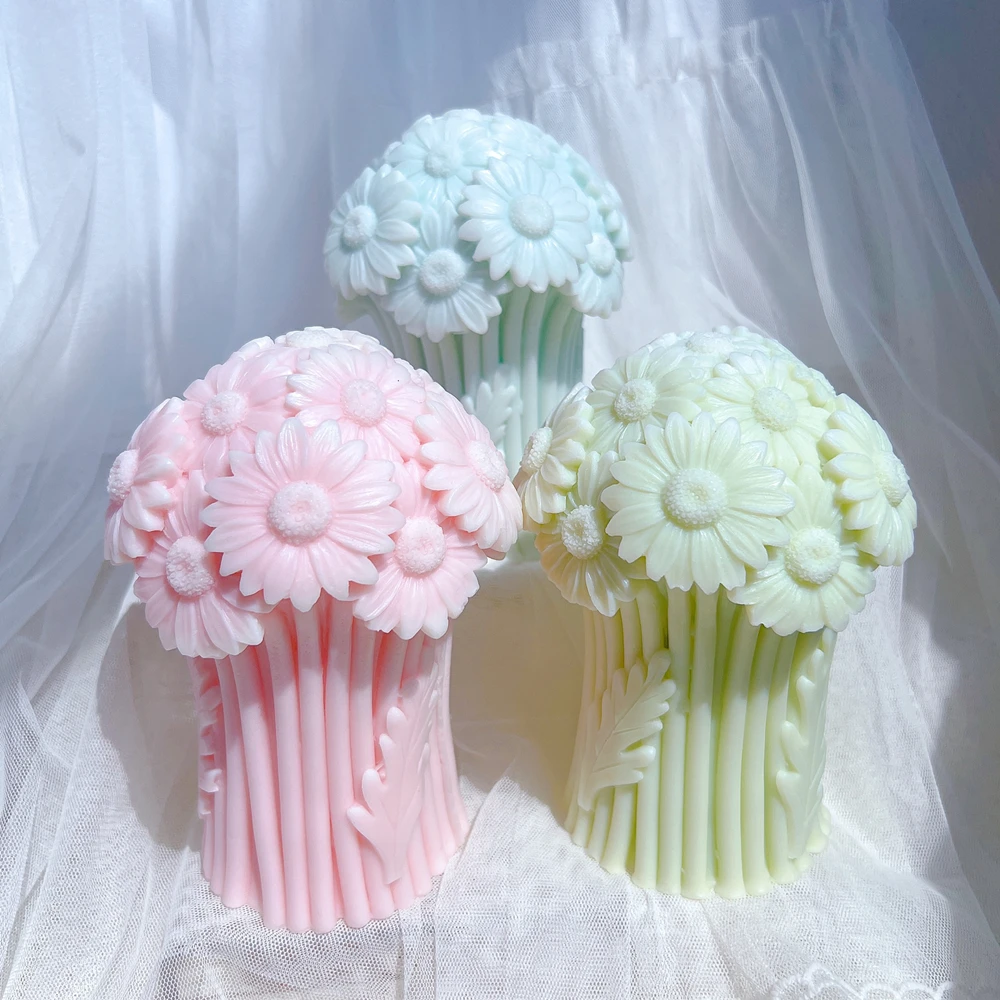

Floral Bouquet Pillar Silicone Mold Luxury Unique Wedding Gift Daisy Flower Bouquet Candle Mold Table Decoration
