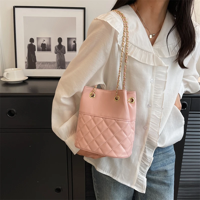 New Solid Color High Quality Shoulder Bags Luxury Design For Women Crossbody 2023 Summer Casual Fashion Handbags Simple Style PU