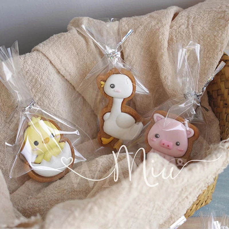 Farm Animal Shape Biscuit Mold Sheep Chicken Pig Cow Goose Horse Fondant Frosting Cookie Cutter Set Cake Decorating Tools |
