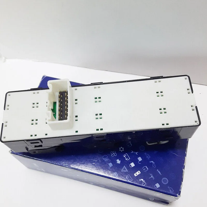 Переключатель Стеклоподъемника 93570-3S000 93570-3S000RY 935703S000YDA для Hyundai Sonata YF I45 2011-2014