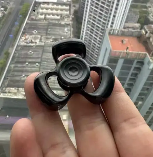 

Second-hand product EDC KAP fingertip gyroscope