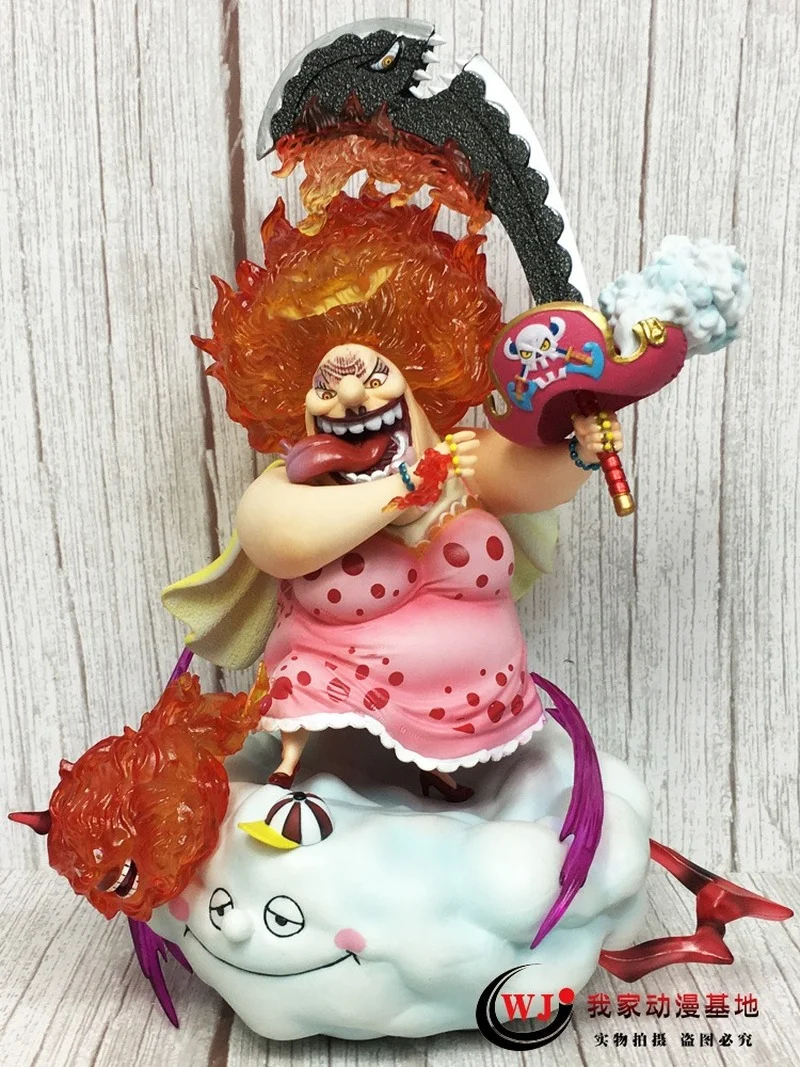 

New Arrival 100% Real Pics One Piece GK Big Mom PVC Action figure toy Doll Charlotte Linlin Collection OP Model Gift