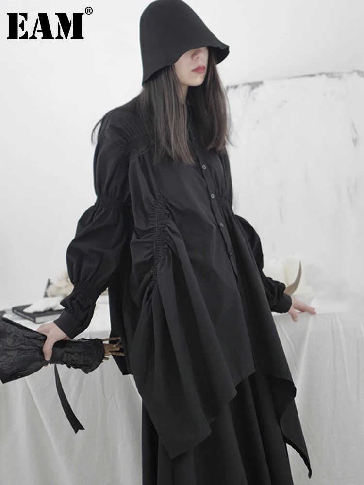 

[EAM] Women Black Pleated Ruffles Irregular Casual Dress New Lapel Long Sleeve Loose Fit Fashion Tide Spring Autumn 2022 1DD7641