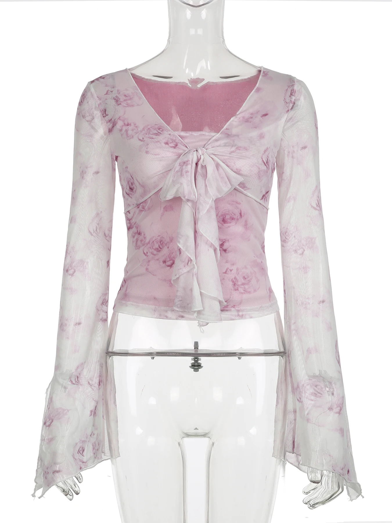 Футболка с принтом в сеточку