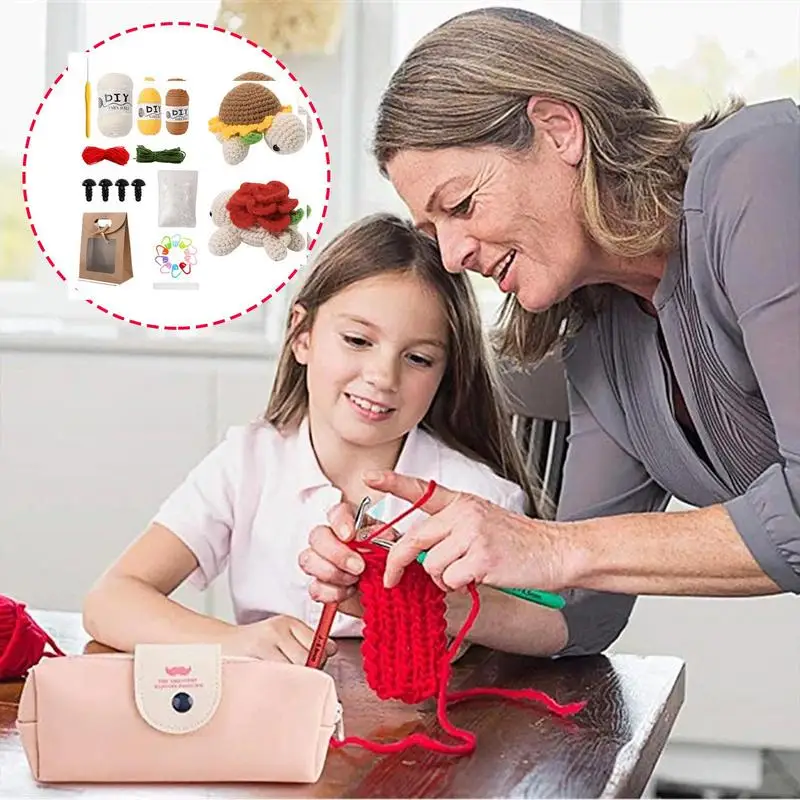 Набор для вязания крючком начинающих. в виде черепахи с видеоуправлением. и