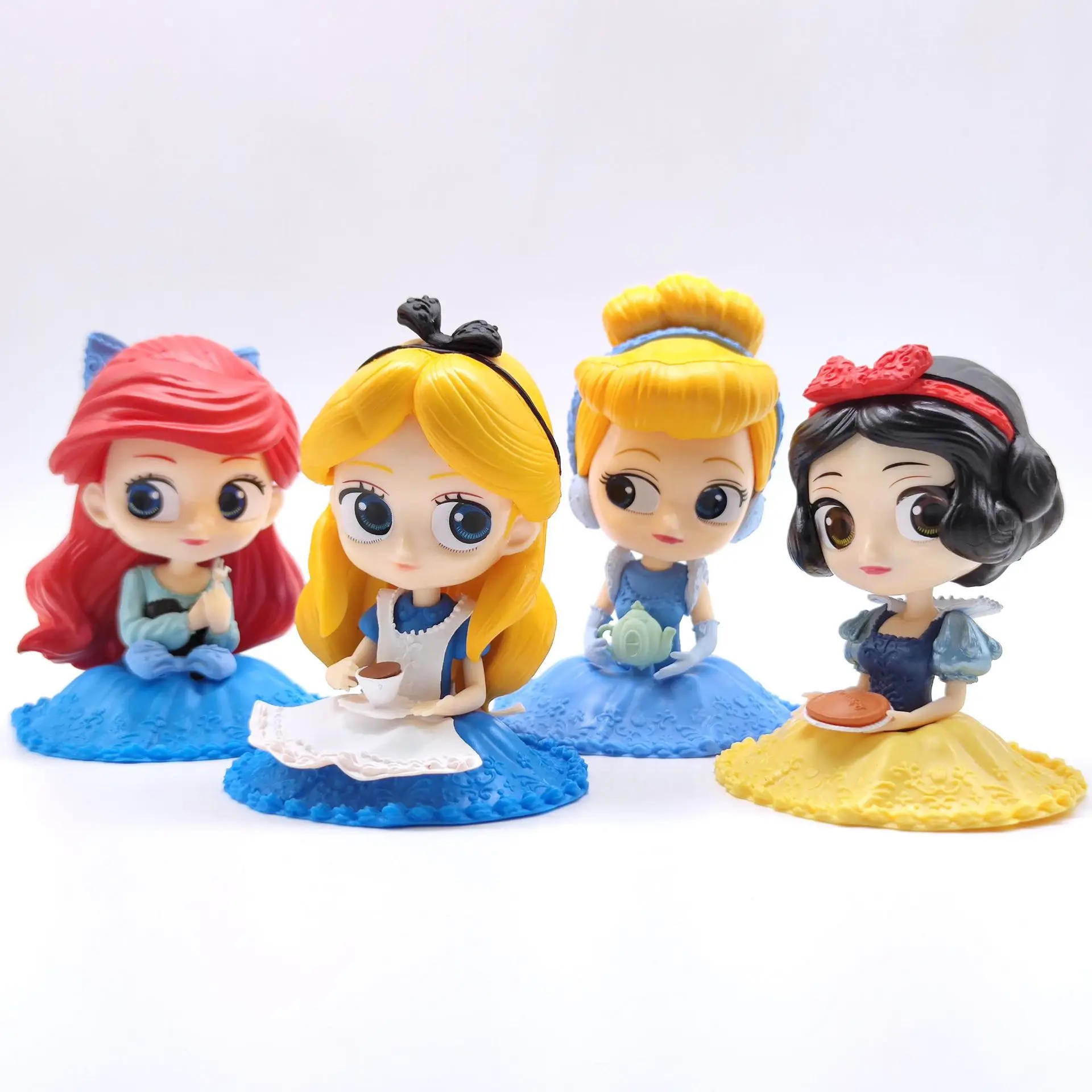 

9-11.5cm New 4 sitting princess bag mermaid Cinderella spot hand-made model anime peripheral ornaments collection