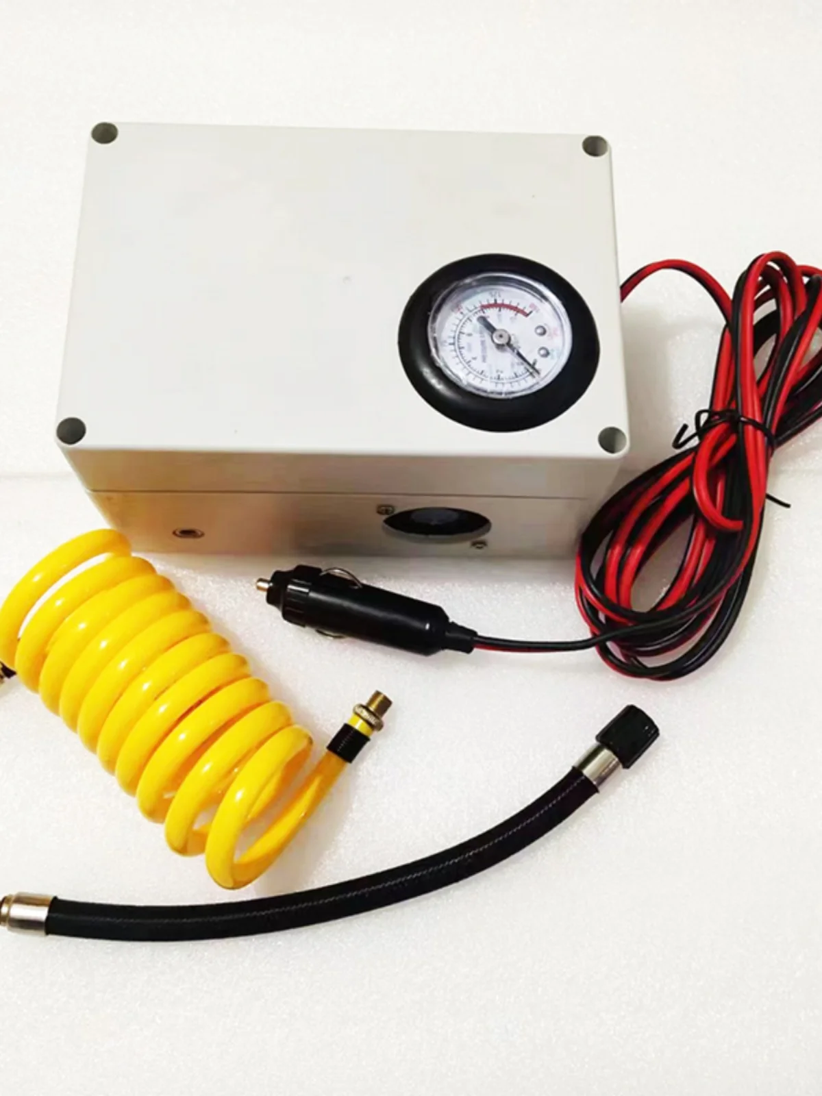 Насос Воздушный Автомобильный с металлическим шестерёнчатым двигателем 12 В